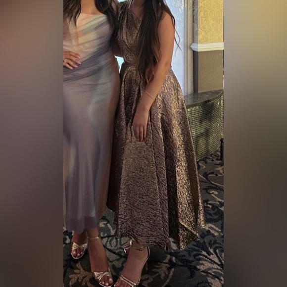 Mac Duggal one shoulder gold metallic midi cocktail dress - Picture 4 of 4